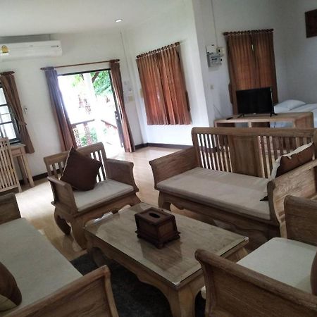 Inthanon Riverside Resort Chom Thong Exteriör bild