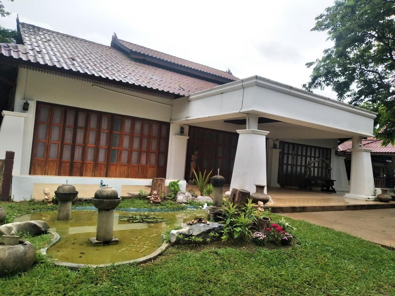Inthanon Riverside Resort Chom Thong Exteriör bild